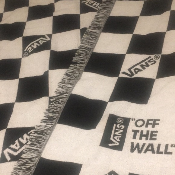 Vans - Picture 9 of 9